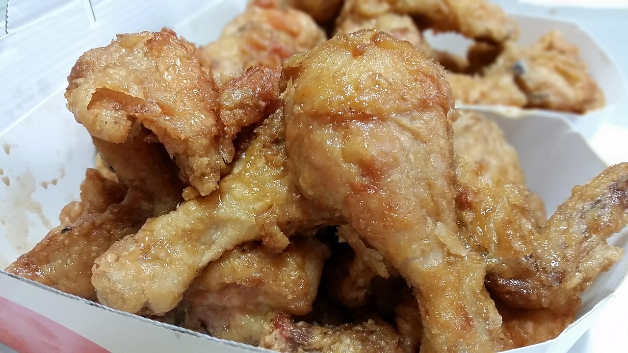 传统鸡肉美食，传承千年的味蕾盛宴